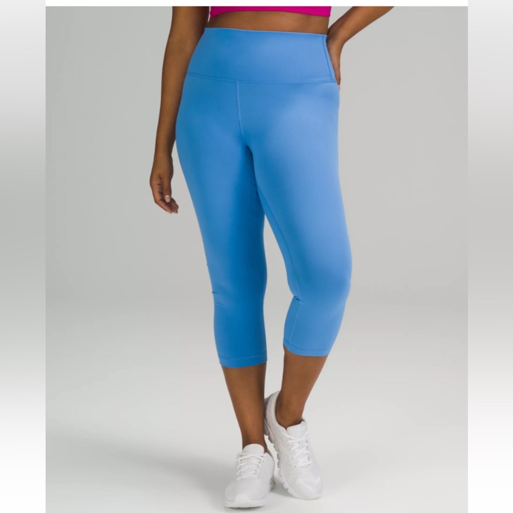 Lululemon Wunder Train Crop 21” - size 6 in Blue Nile